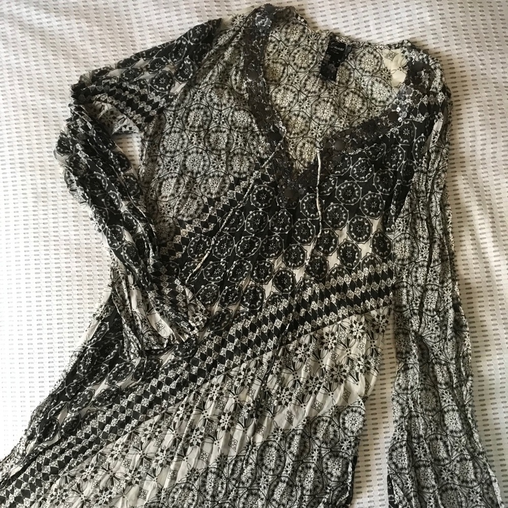 Guess Pool/Beach Cover-Up